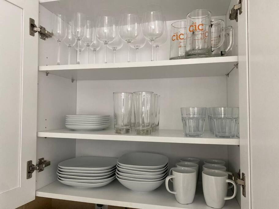 Stayover In Miami Home 2Br - 1Bth - Free Parking Luaran gambar